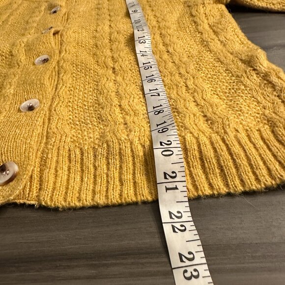 Dress Forum Womens Cable Knit Full Button Cardigan Sweater Gold Size Medium - Picture 8 of 8